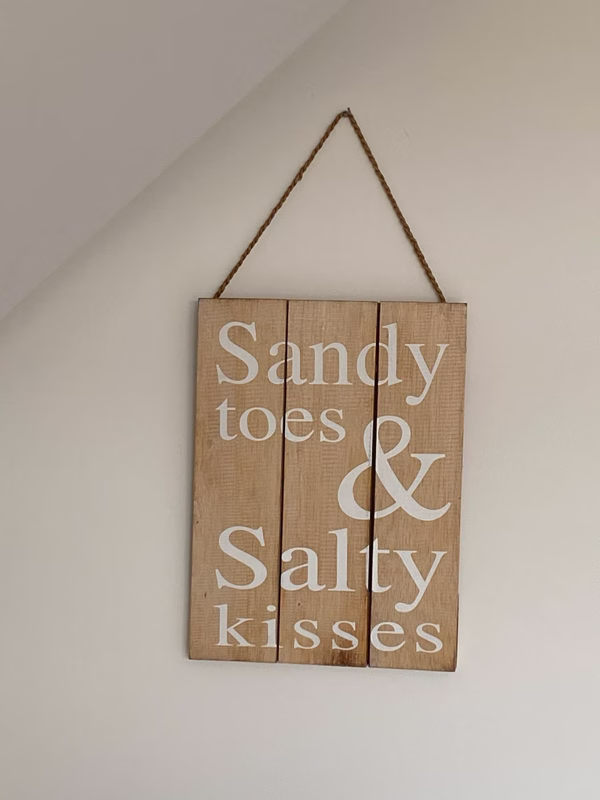 Sea Dream Lodge — Sandy toes & Salty kisses driftwood wall sign